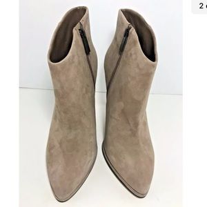 Vince Camuto Bootie 7.5